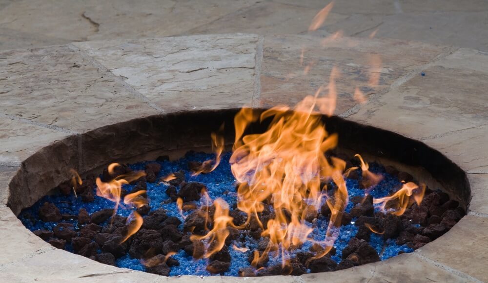 3 Reasons to Use Exterior Lighting Surrounding Your Fire Pit